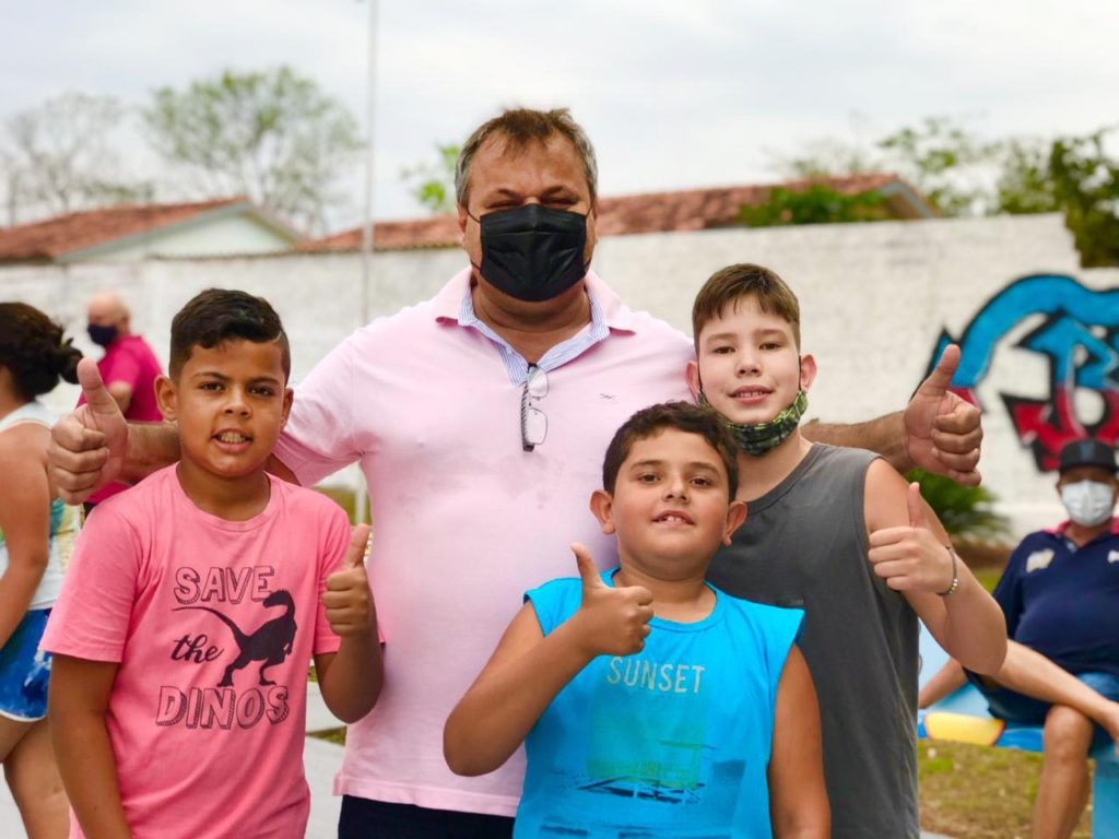 d0fa8041-1642-4244-aaa1-b0479e2df454